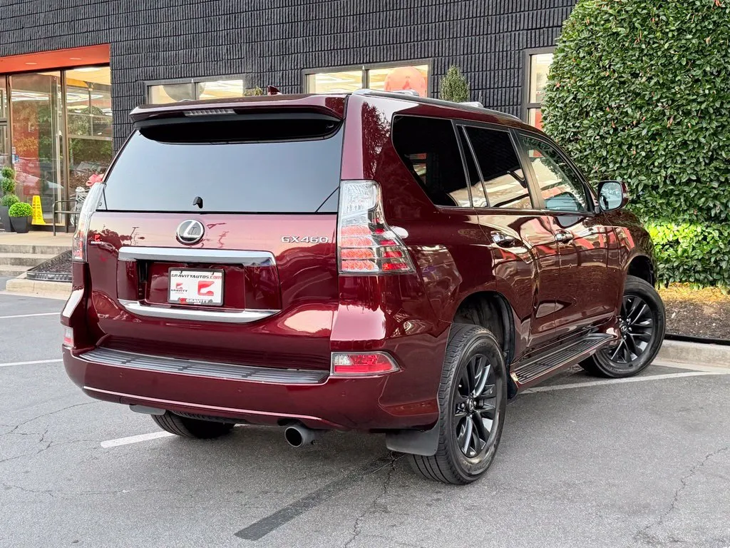 Lexus GX photo 12