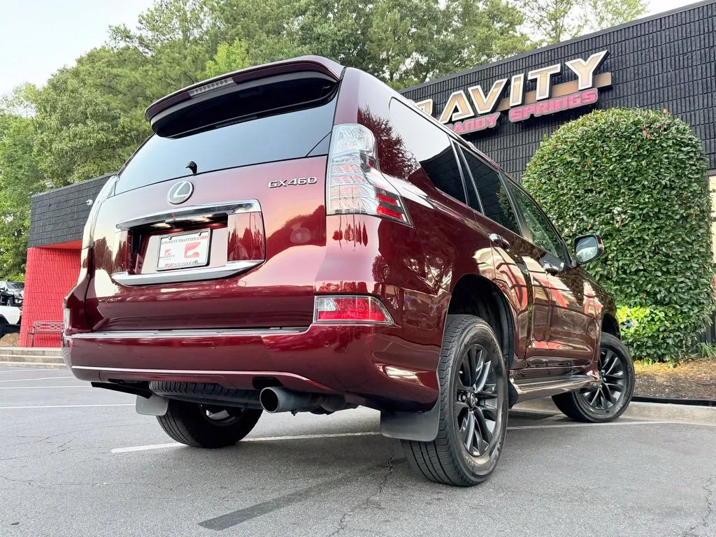Lexus GX photo 13