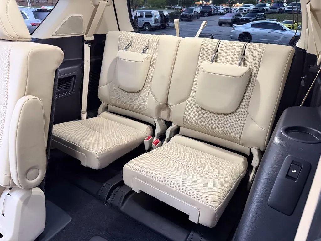 Lexus GX photo 33