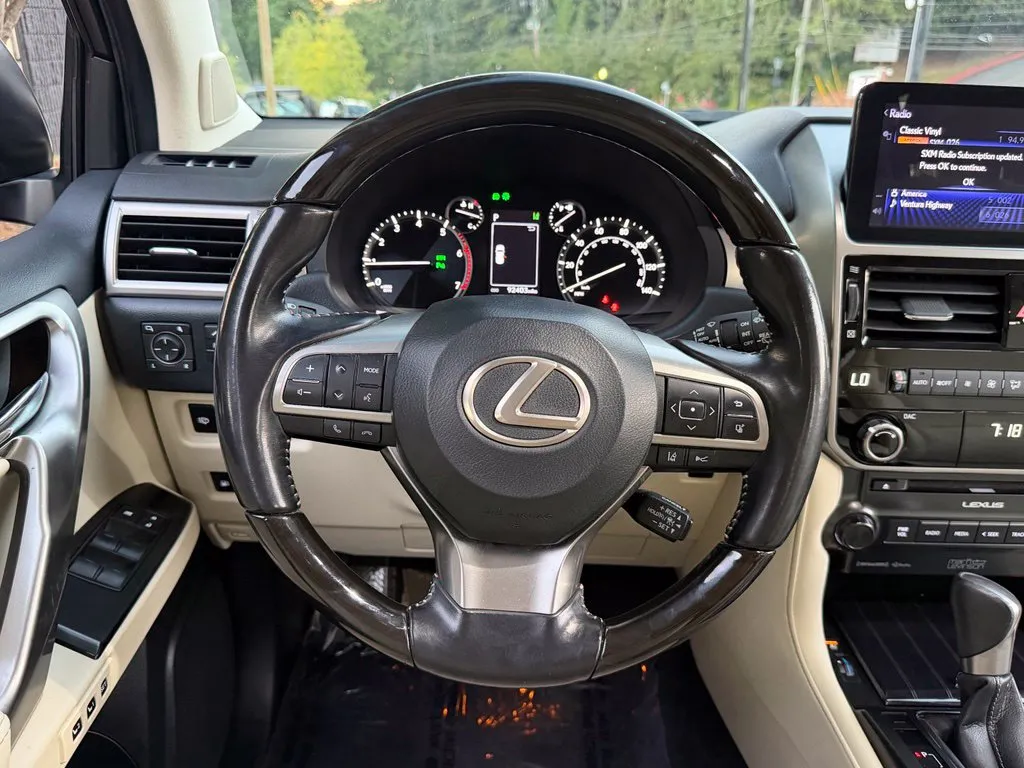 Lexus GX photo 45