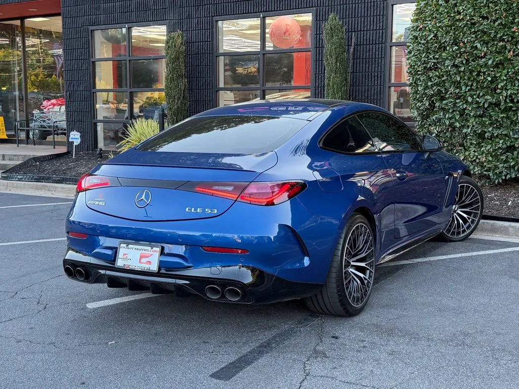 Mercedes-Benz CLE photo 12