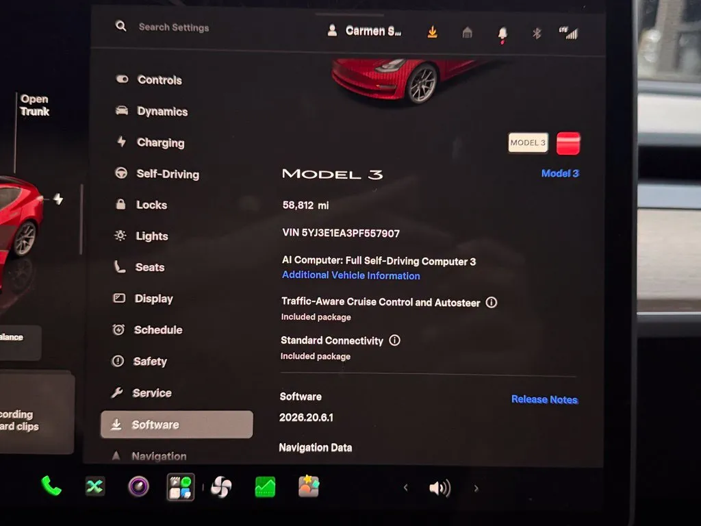 Tesla Model 3 photo 51