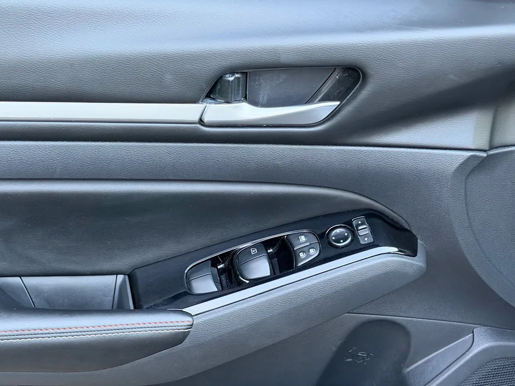 Nissan Altima photo 29