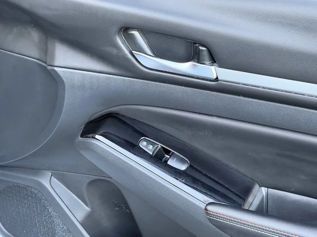 Nissan Altima photo 37