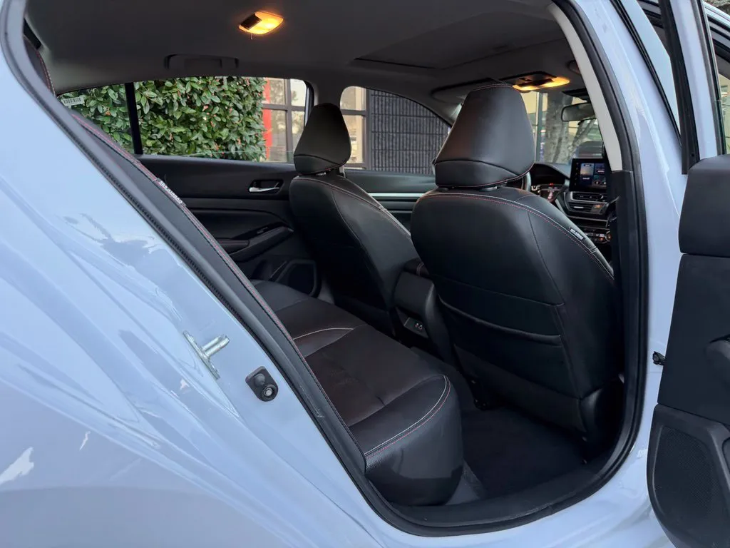 Nissan Altima photo 38