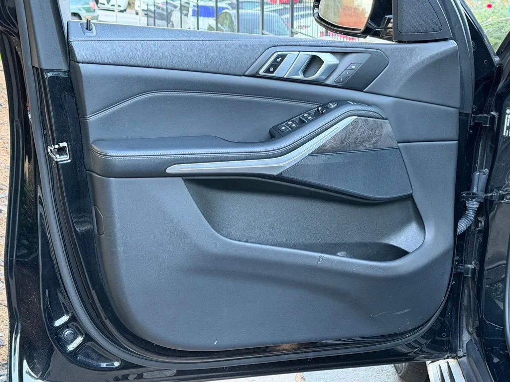 BMW X5 photo 29
