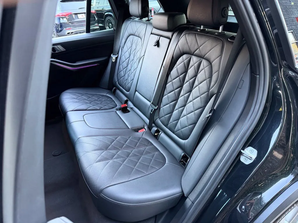 BMW X5 photo 32