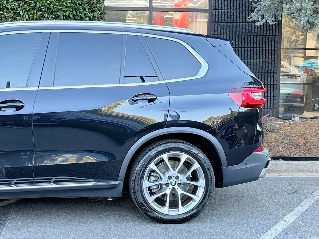 BMW X5 photo 11