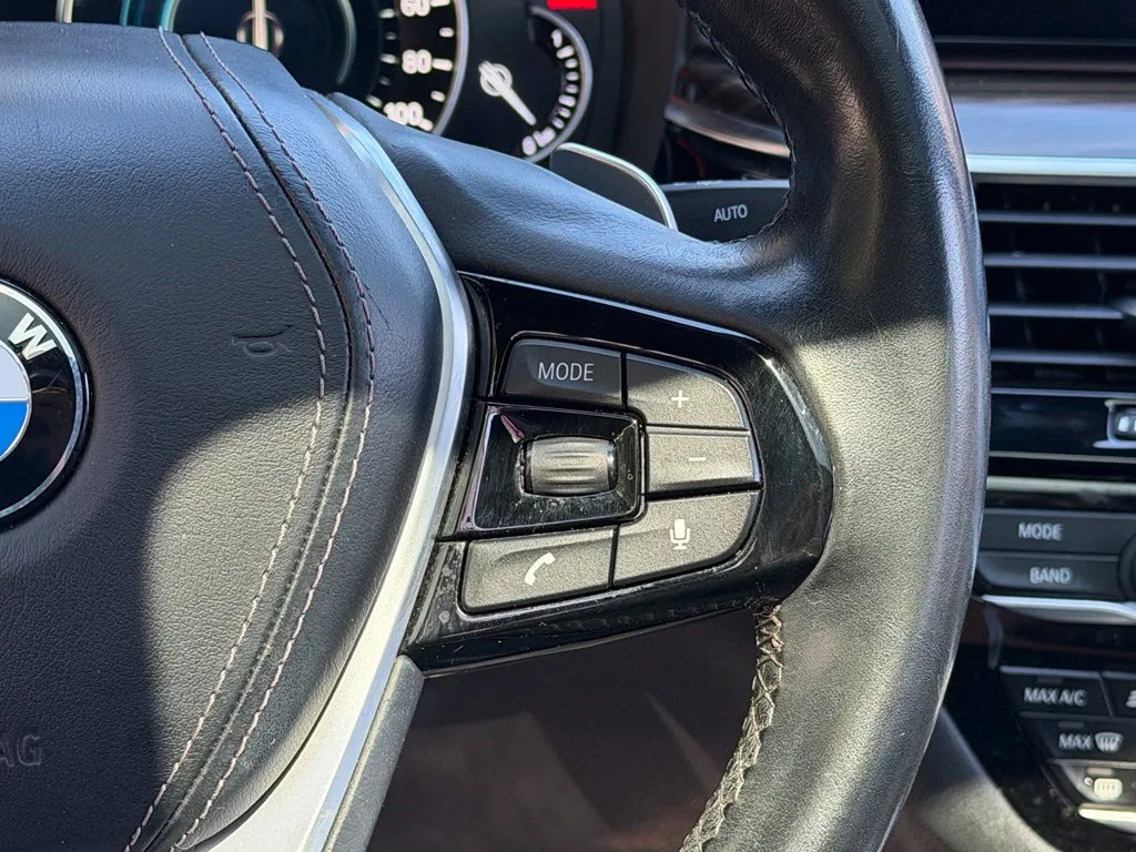 BMW 5 Series photo 46