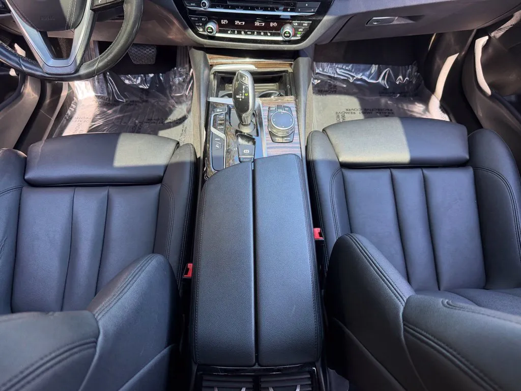 BMW 5 Series photo 50