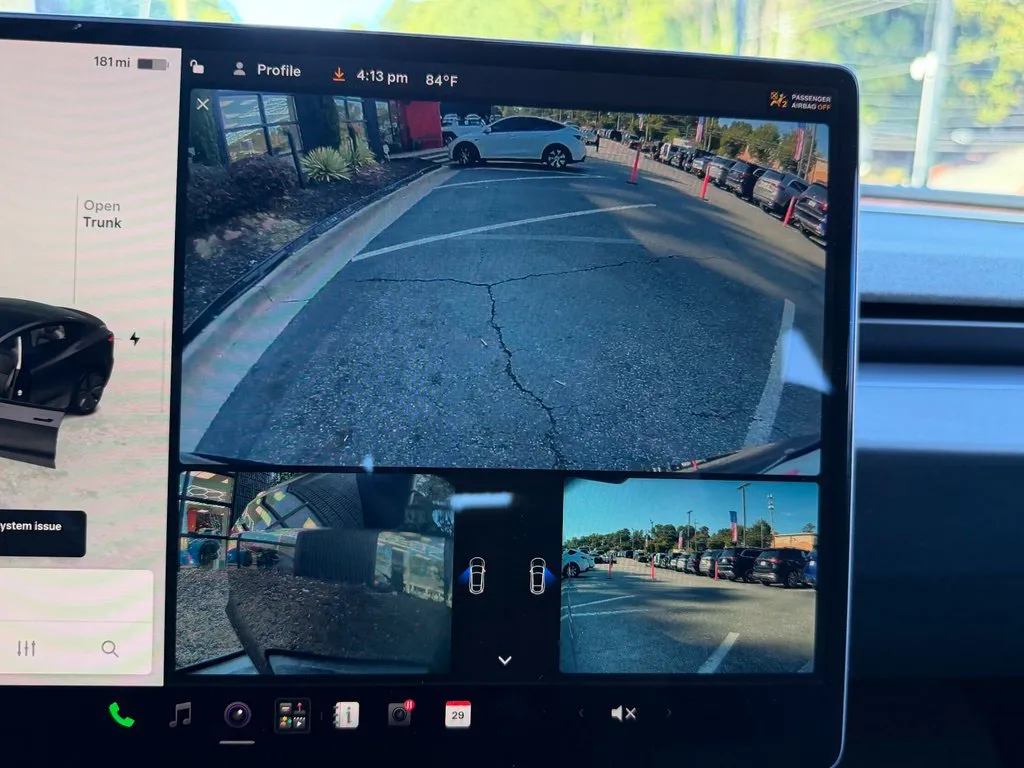 Tesla Model 3 photo 50