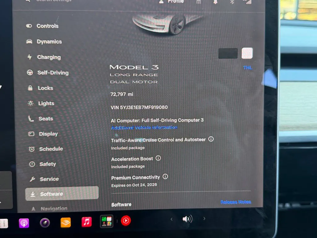 Tesla Model 3 photo 51