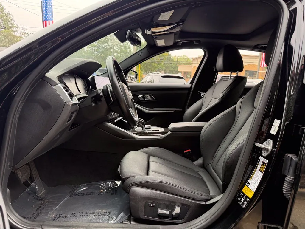 BMW 3 Series photo 23
