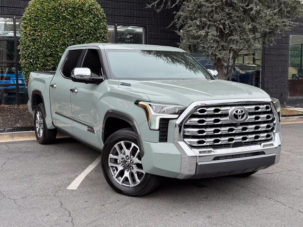 Toyota Tundra photo 7