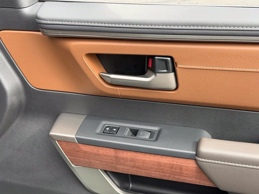Toyota Tundra photo 37