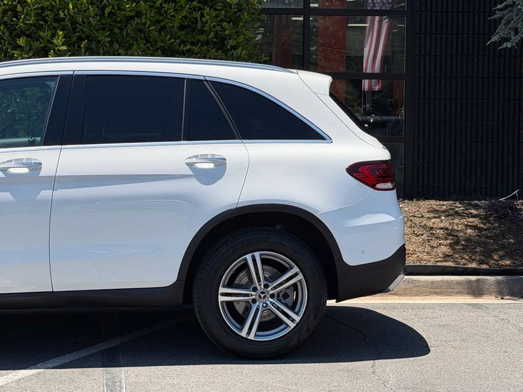 Mercedes-Benz GLC photo 11