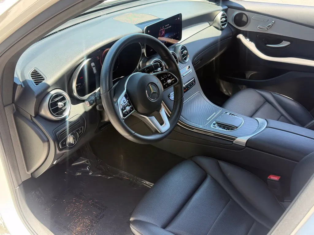 Mercedes-Benz GLC photo 24