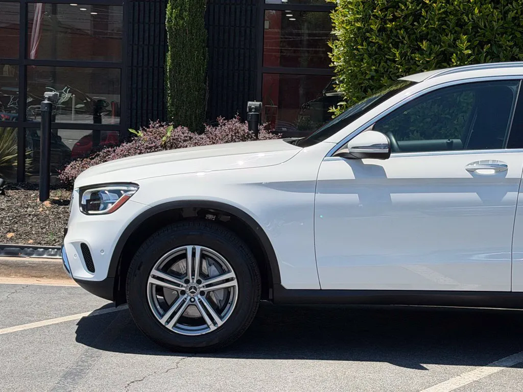 Mercedes-Benz GLC photo 10