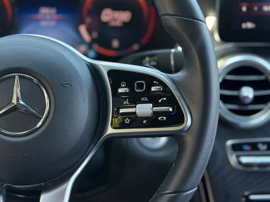 Mercedes-Benz GLC photo 46