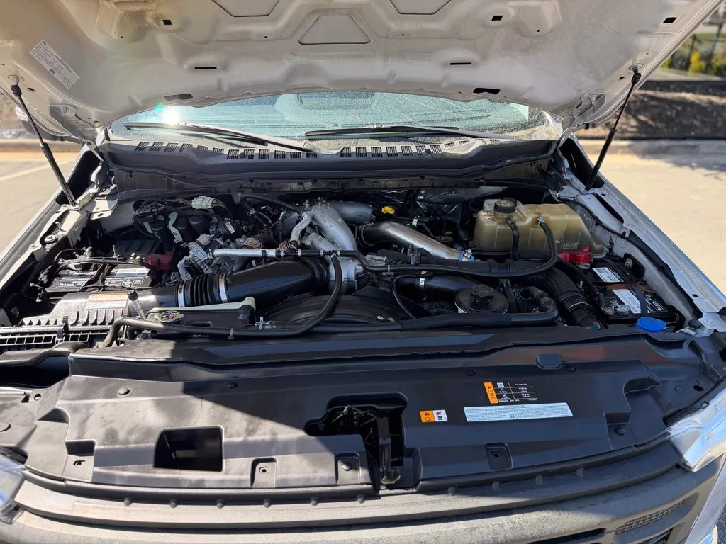 Ford F350SD photo 6