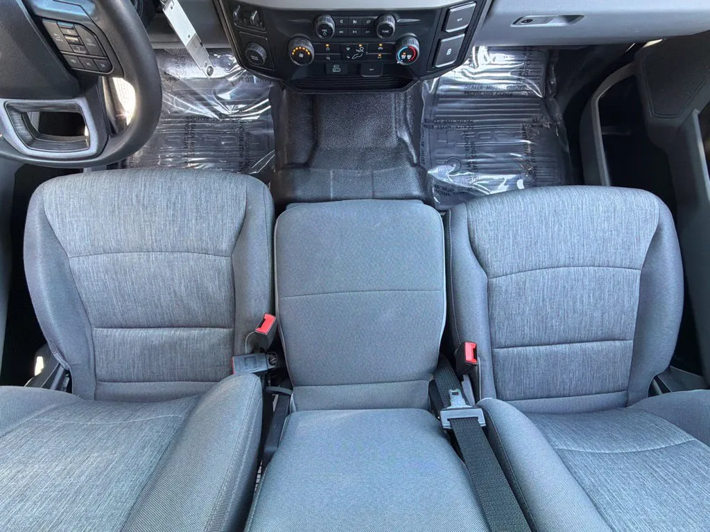 Ford F350SD photo 49