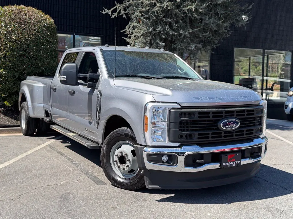 Ford F350SD photo 7
