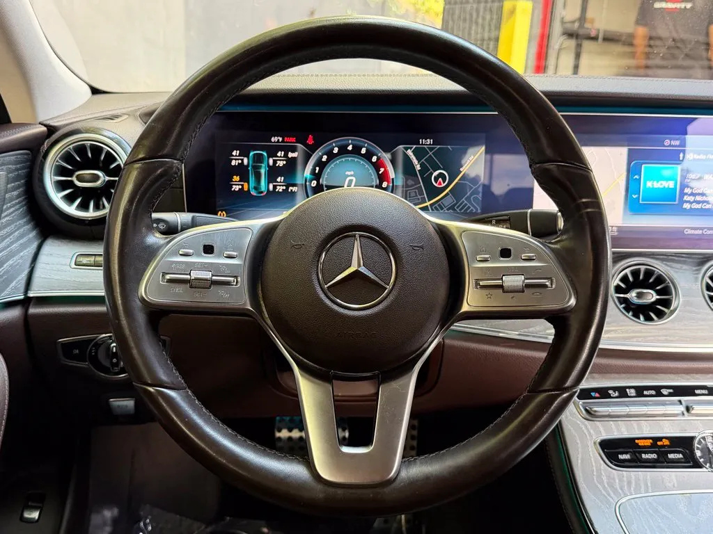 Mercedes-Benz CLS photo 41