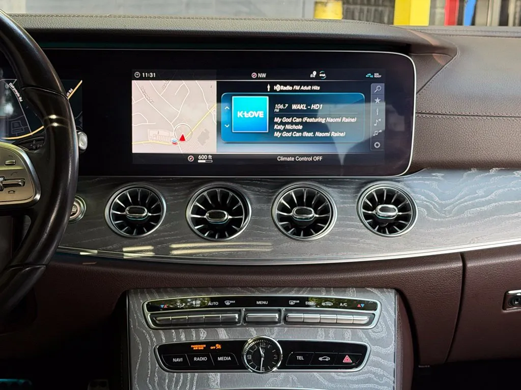 Mercedes-Benz CLS photo 45