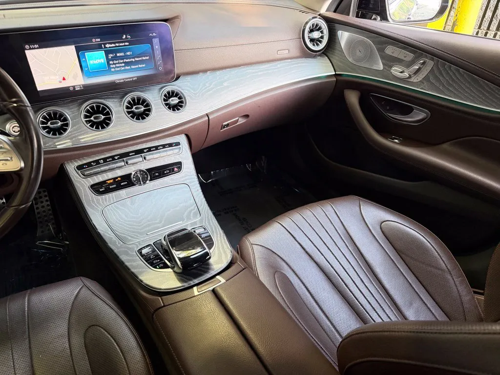 Mercedes-Benz CLS photo 40