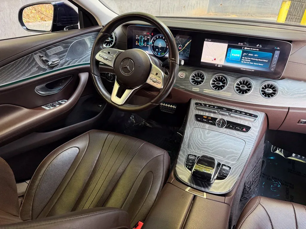 Mercedes-Benz CLS photo 39