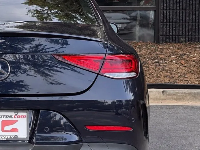 Mercedes-Benz CLS photo 16