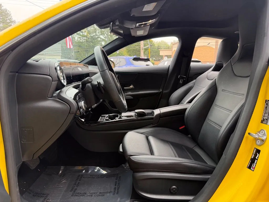 Mercedes-Benz CLA photo 25