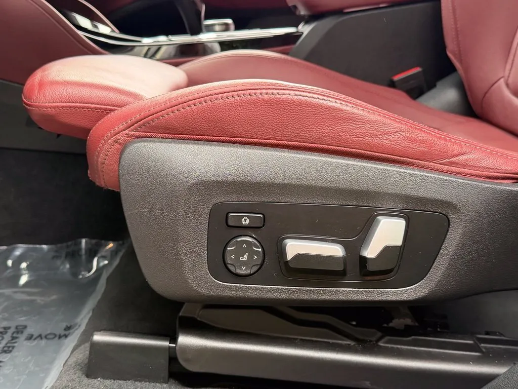 BMW X4 photo 25