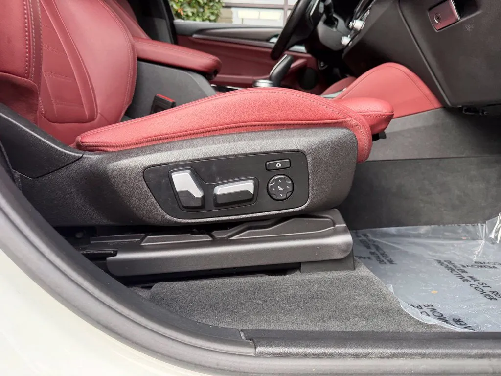 BMW X4 photo 34