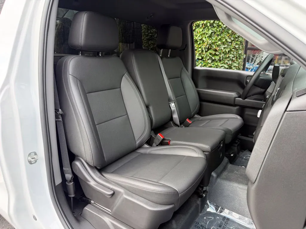 GMC Sierra photo 32