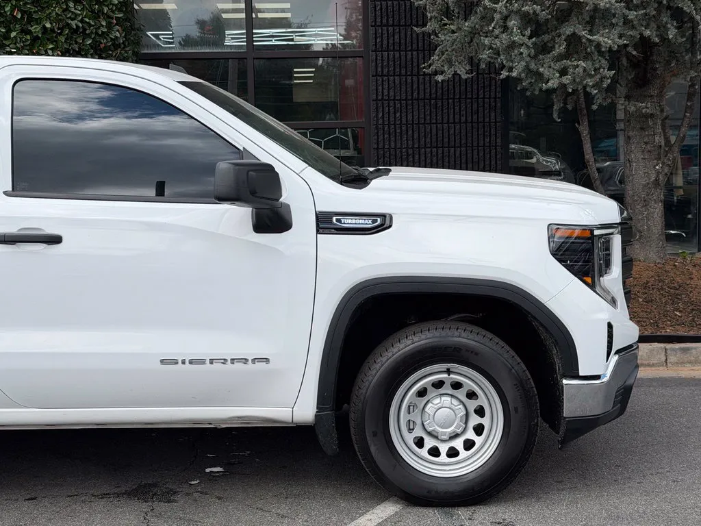 GMC Sierra photo 23