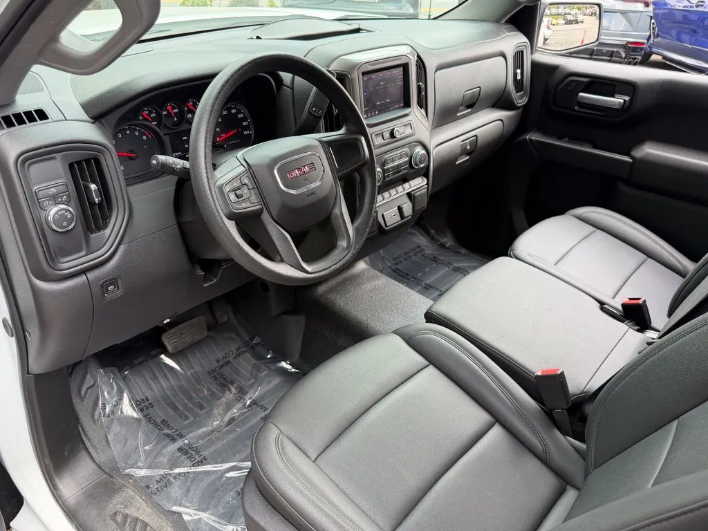 GMC Sierra photo 24