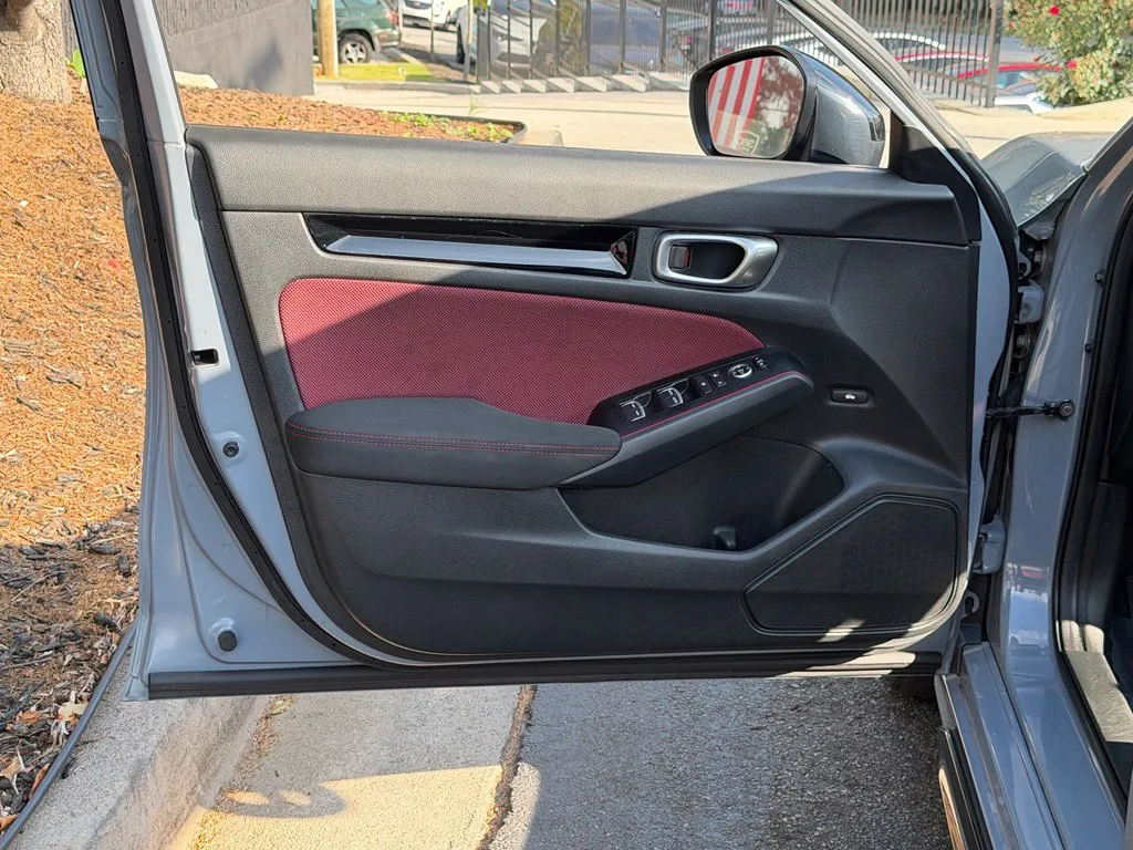 Honda Civic Si photo 28