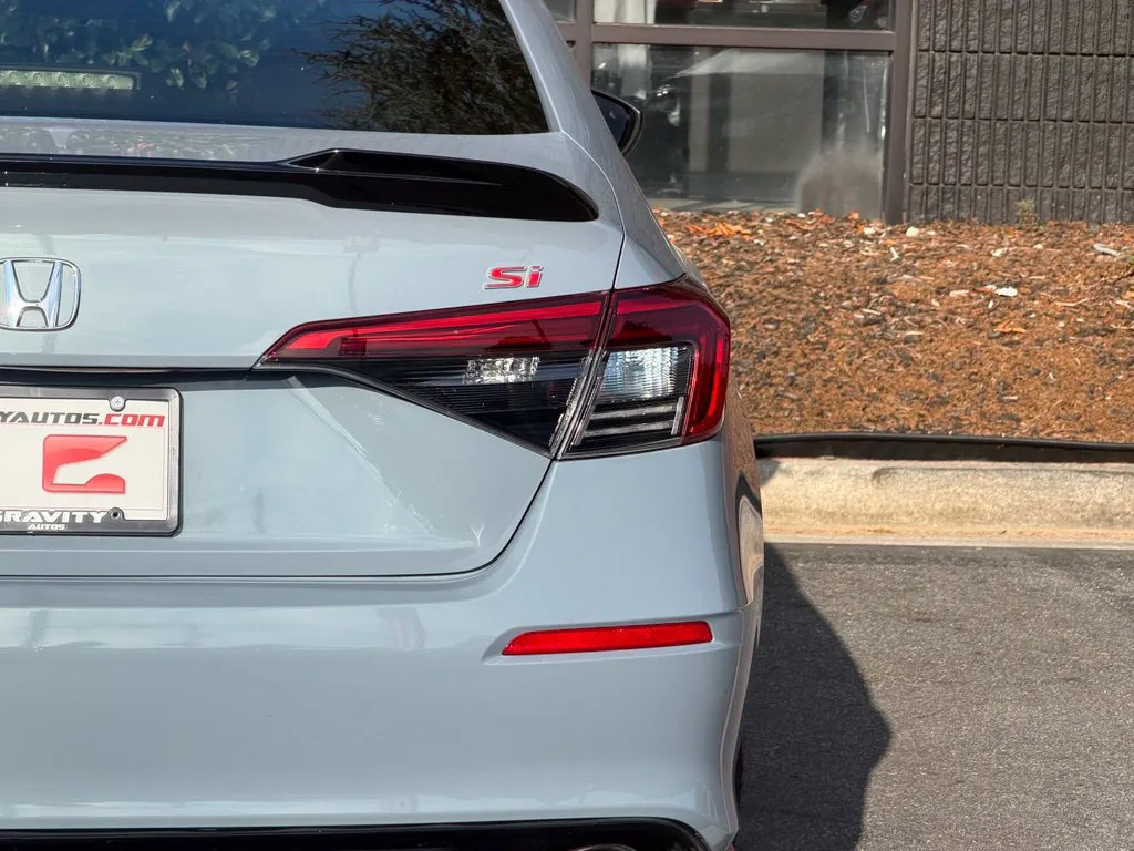 Honda Civic Si photo 16