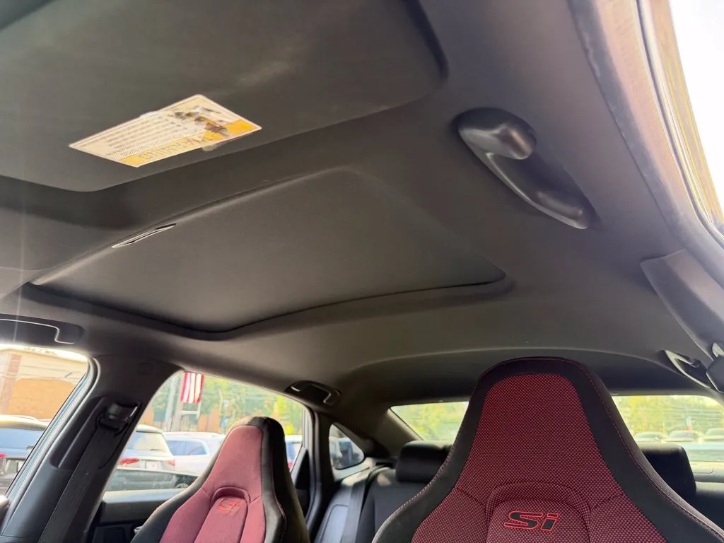 Honda Civic Si photo 49