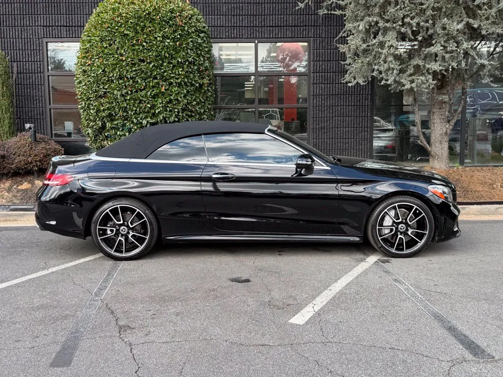 Mercedes-Benz C-Class photo 21