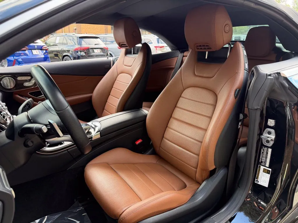 Mercedes-Benz C-Class photo 26