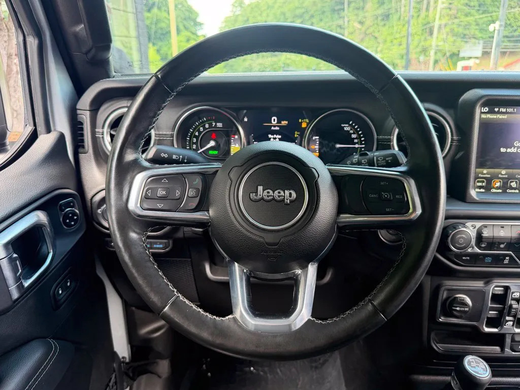 Jeep Wrangler photo 43