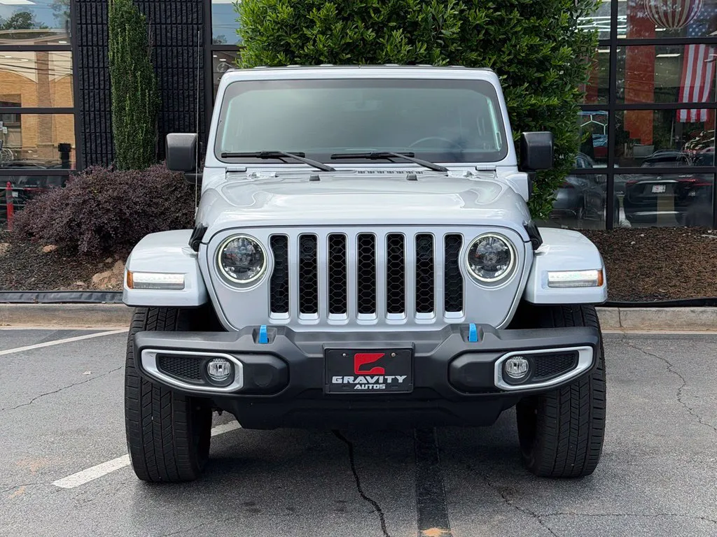 Jeep Wrangler photo 3