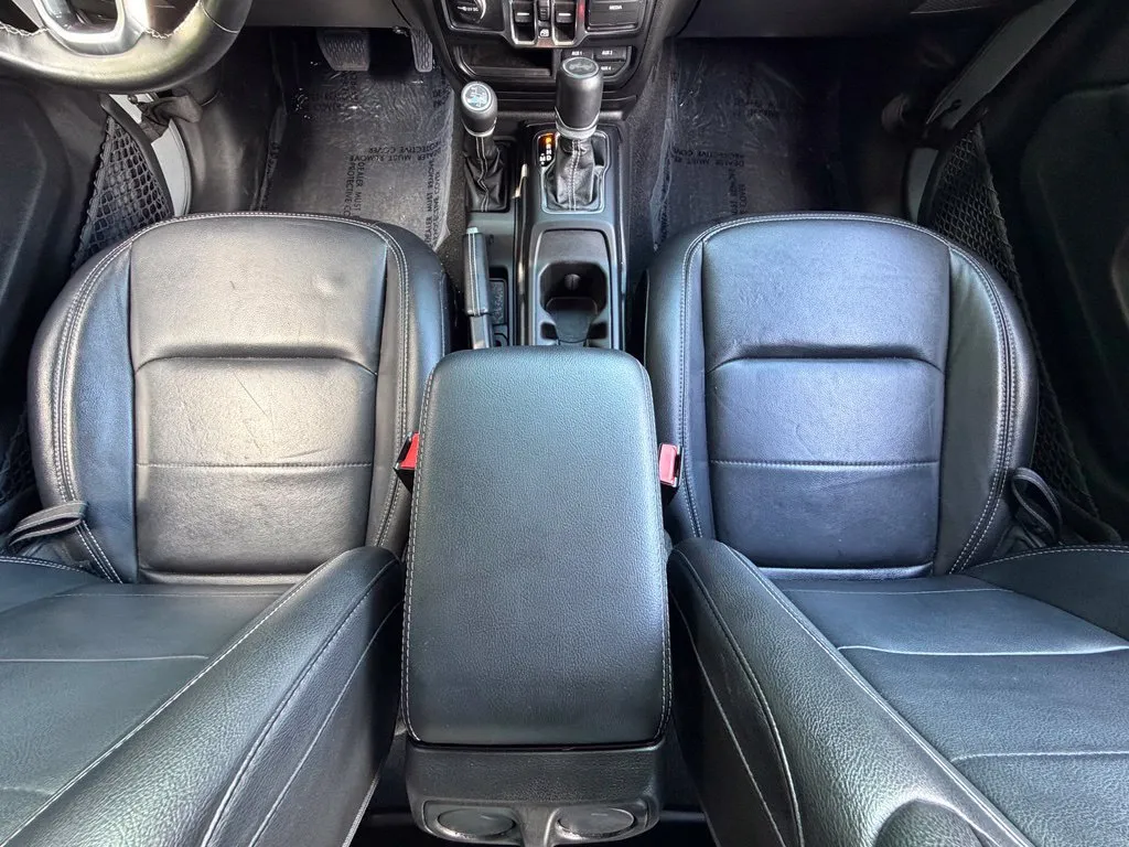 Jeep Wrangler photo 50