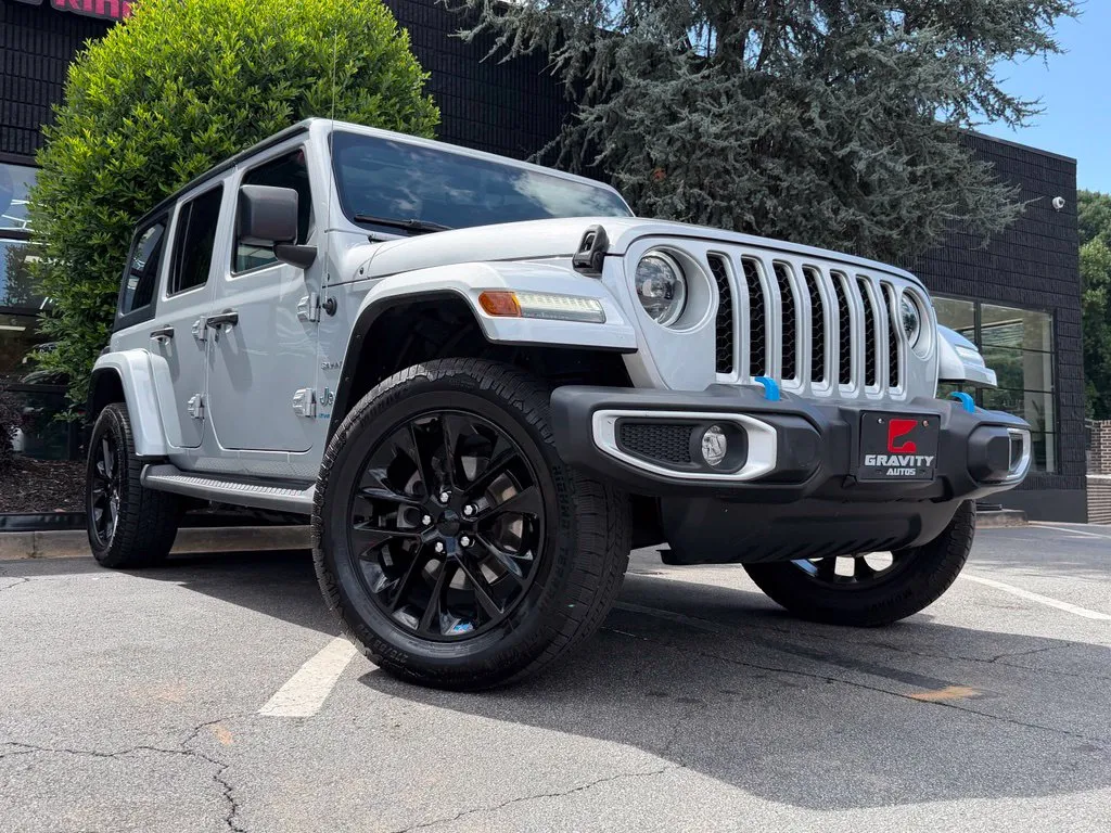 Jeep Wrangler photo 8