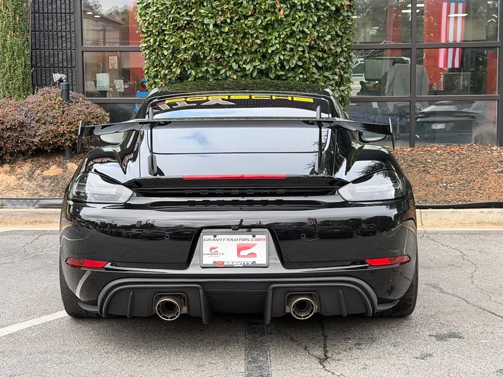 Porsche 718 Cayman photo 14