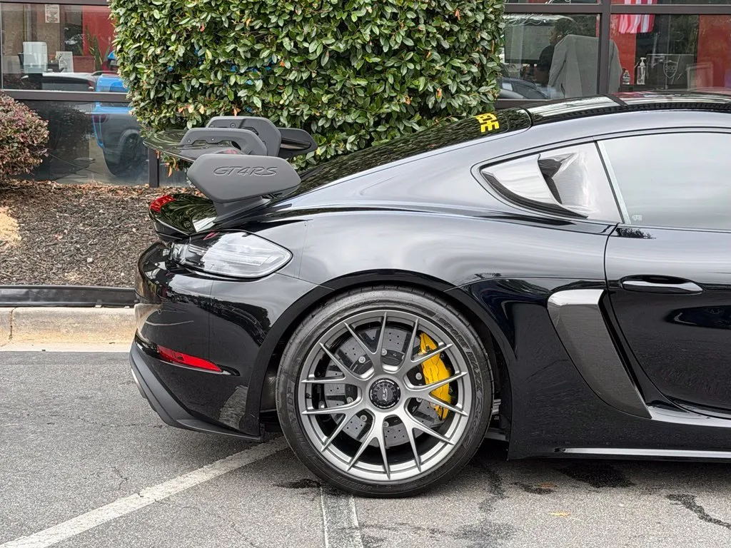 Porsche 718 Cayman photo 22