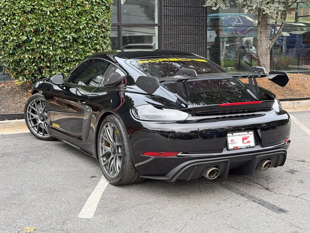 Porsche 718 Cayman photo 19