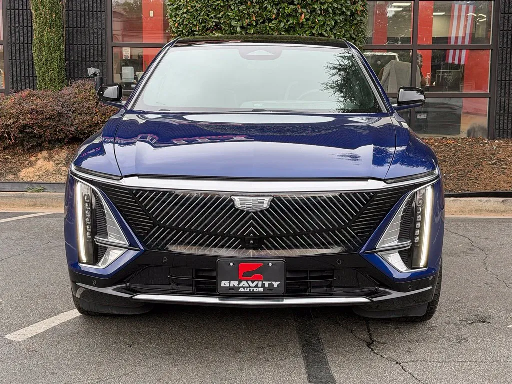 Cadillac Lyriq photo 3